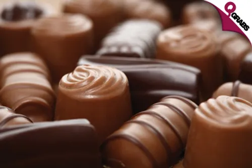From QR60 Treat Your Sweetie with Roses AND/OR Belgian Chocolates from Sukariyat! (Up to QR240 Value)
